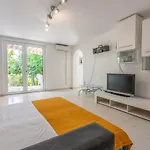 Edit Apartman