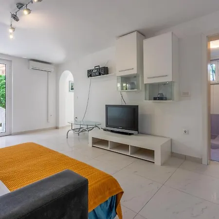 Appartamento Edit Crikvenica